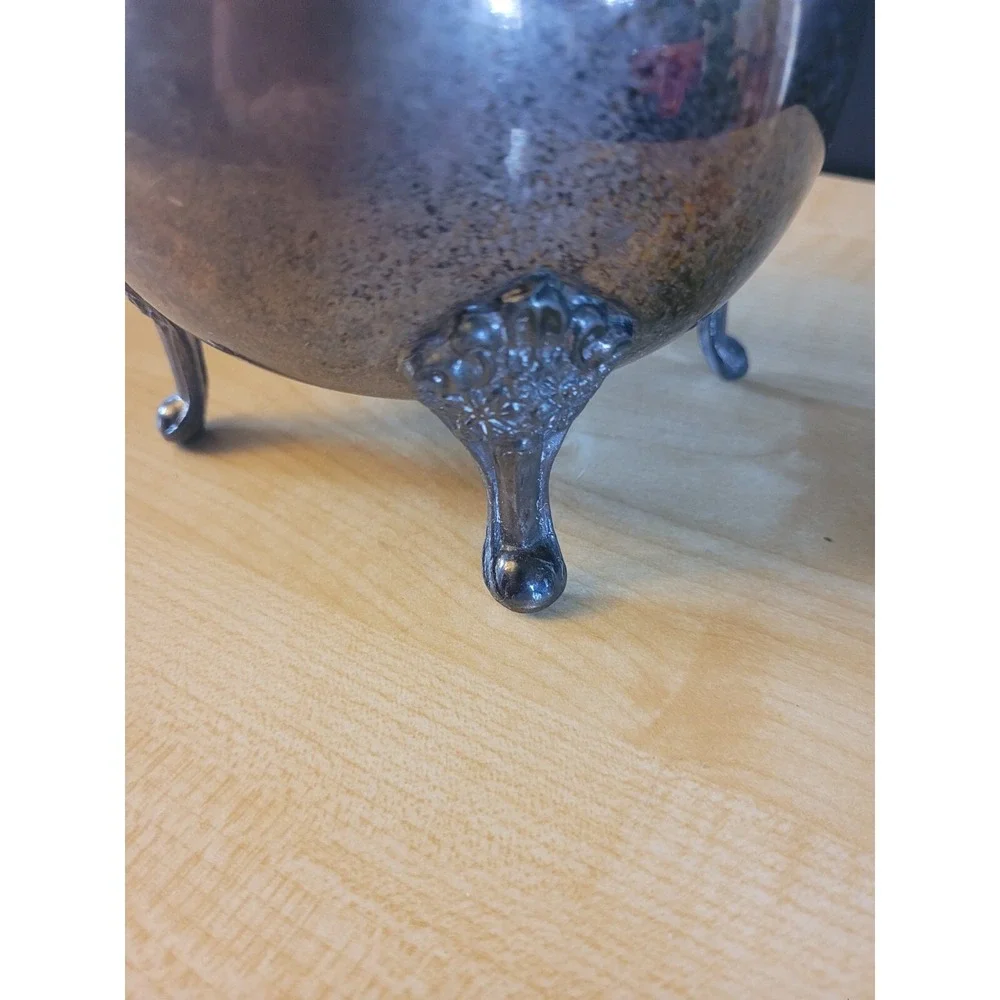 VINTAGE Leonard Silver Plate Footed Water Pitcher with Ice Lip Cottage Core